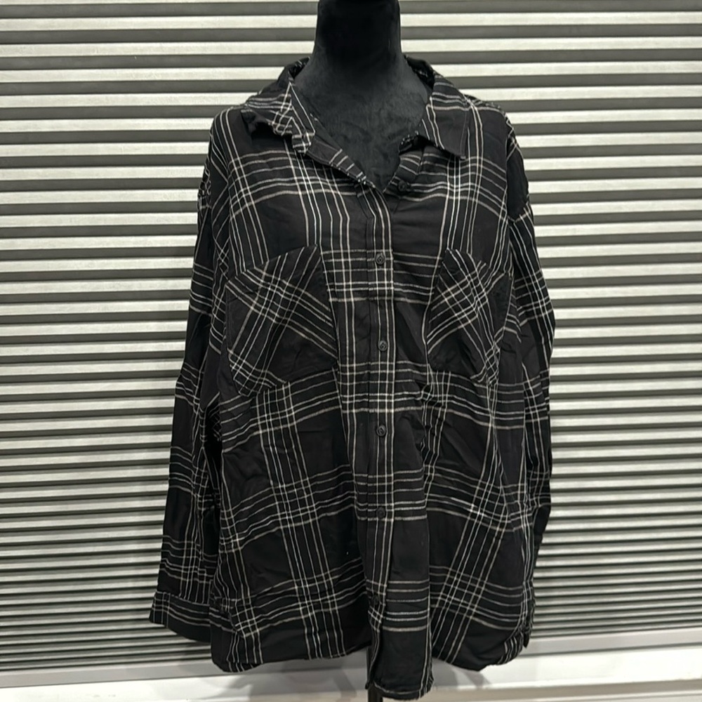 Long sleeve shirt